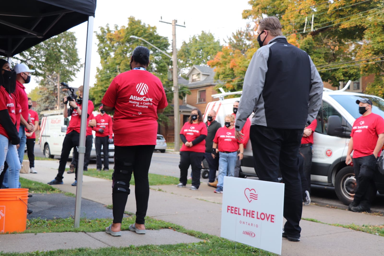 Thankful to Be Giving Back: Feel the Love Recap